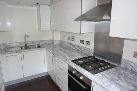 3 bedroom link detached house to rent - Photo 5