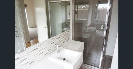 FOUR BEDROOM HOME - Photo 5