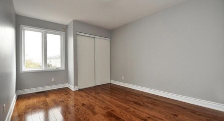 For Lease - 59 Baintree Way, Cambridge, Ontario - Photo 3