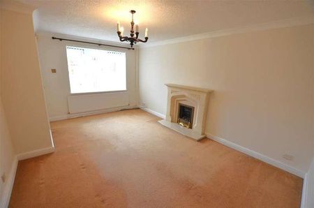 Ferndown Drive, Clayton, Newcastle-under-lyme, ST5 - Photo 3