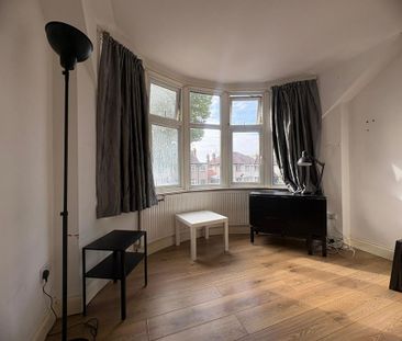 1 bedroom house of multiple occupation to rent - Photo 3