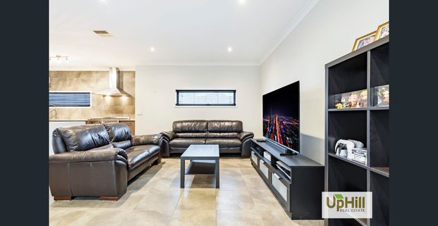 Walk to Shops, schools and Bus stops - Photo 1