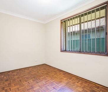 Two Bedroom Duplex in Convenient Location - Photo 3