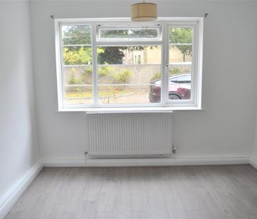 2 bedroom maisonette to rent - Photo 5