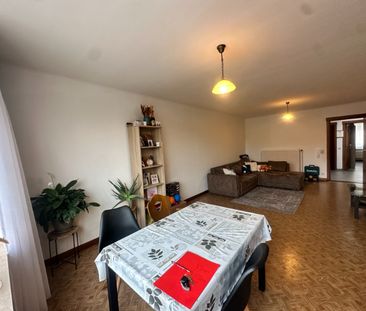 Leuk 2 slaapkamer appartement in het hartje van Geel met parking - Foto 3