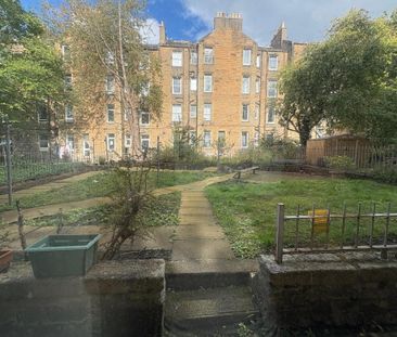 1 bedroom ground floor flat to rent - Photo 1