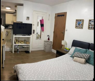 Studio Flat, Walthamstow, E17 - Photo 3