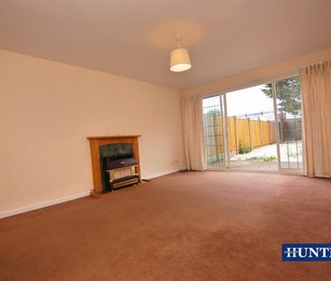 Grosvenor Way, Brierley Hill - Photo 3