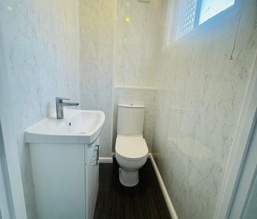 Bedsit, Station Road, NG9 - Photo 4