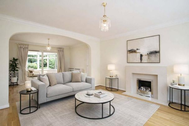 4 bedroom detached house to rent - Photo 1