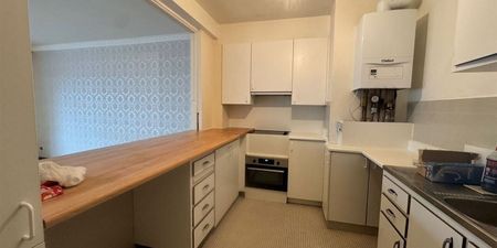 Appartement te huur in Kortrijk voor € 790 met 2 slaapkamers - Foto 4