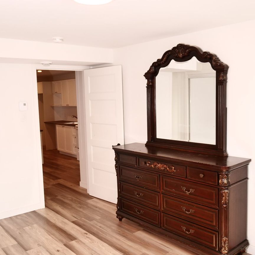 102 Boul. des Hauteurs, Saint-Jérôme, QC J7Y - Photo 1