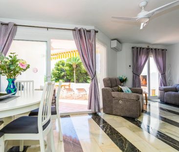 3 room luxury penthouse for rent in Mijas, Spain - Photo 2