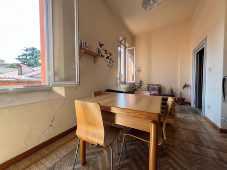 Affittasi camere in centro storico a Bologna – Via Urbana - Photo 3