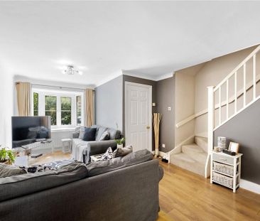 3 bedroom terraced house to rent - Photo 1