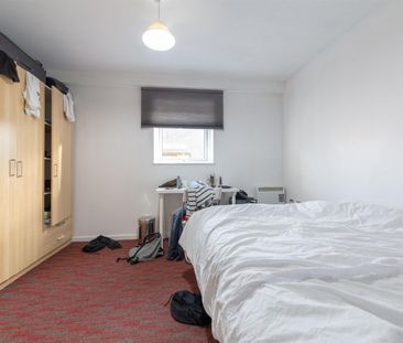 3 bed apartment to rent in Rialto Building, City Centre, NE1 - Photo 4