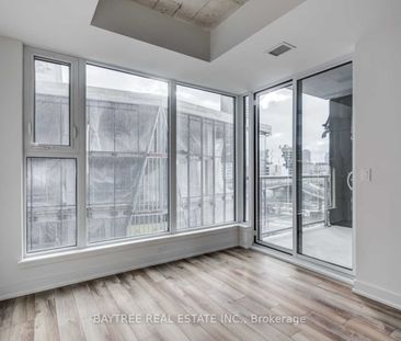 Riverside Square Lofts 15-45 , #719 - Photo 5