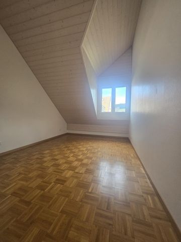 Appartement en attique de 4 pièces au 2ème étage - Photo 4