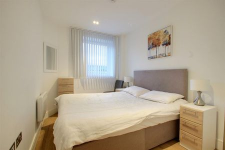 Pinnacle House, Kings Langley - Photo 4