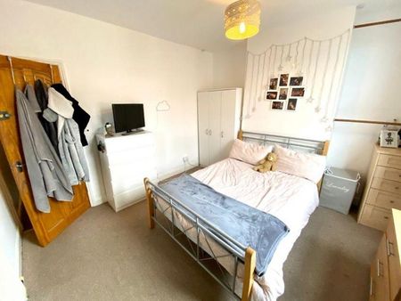 3 bedroom house share to rent - Photo 5