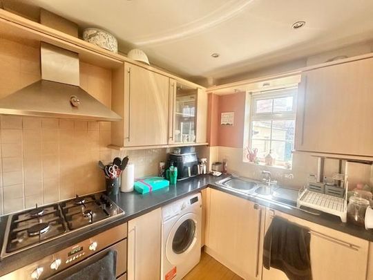 2 bedroom apartment to rent - Photo 1