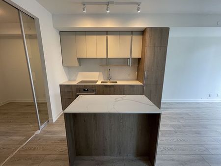 For Lease - 15 Holmes Avenue Unit# 701, Toronto, Ontario - Photo 2
