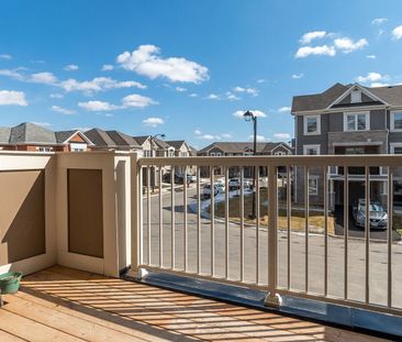 For Lease - 899 Cactus Point, Milton, Ontario - Photo 2
