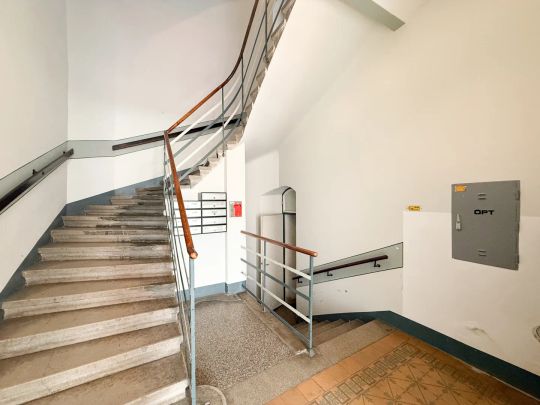 Charmante 1-Zimmer Wohnung in bester Lage beim Schönbrunner Schlosspark in 1130 Wien - Photo 1