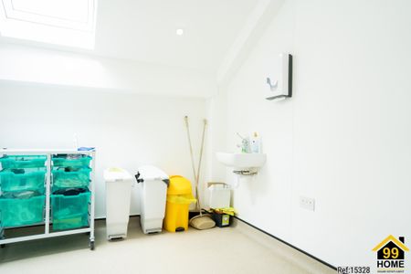 Mixed Use in Abergavenny Road Penperlleni, Pontypool, NP4 0AD - Photo 3