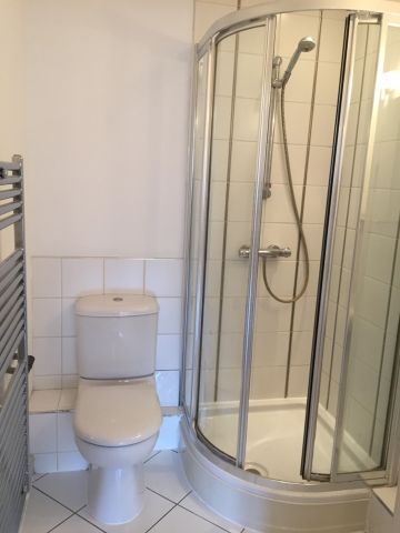 2 Bed Flat, Bow Connection, E3 - Photo 2