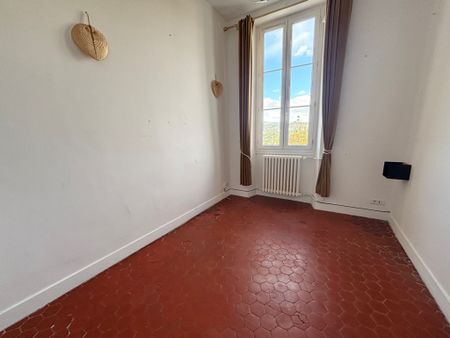 Location Appartement 3 pièces 69m² CASSIS 13260 - Photo 3