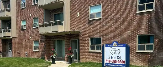Tillson Apts 3 - ALL INCLUSIVE | 3 Erie Court, Tillsonburg - Photo 1