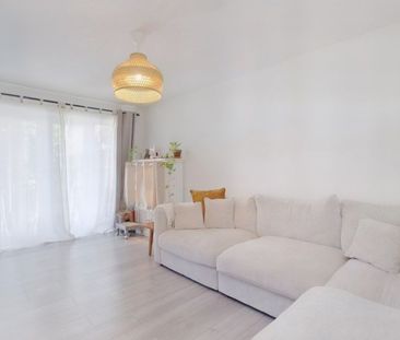 1 Bed Bungalow, Crofton Road, E13 - Photo 6