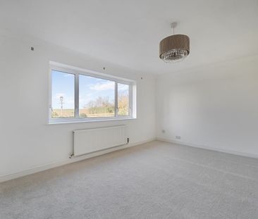 3 bedroom bungalow to rent - Photo 6