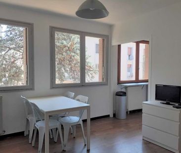 Location Appartement 2 pièces 32m² NIMES 30000 - Photo 4