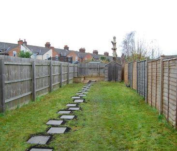 1 bedroom semi-detached house to rent - Photo 5