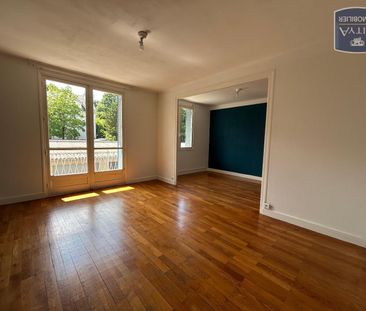 Location Appartement 4 pièces 76m² CHAMBERY 73000 - Photo 3
