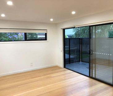28A Normanby Street, Moonee Ponds VIC 3039 - Photo 2