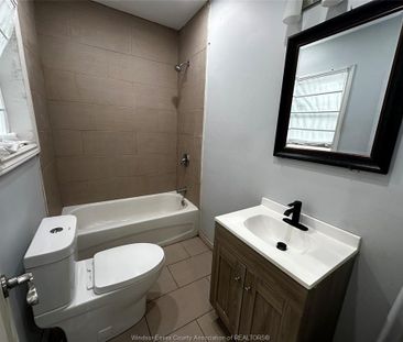 For Lease - 3112 PETER Street, Windsor, Ontario - Photo 6