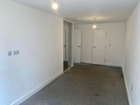 2 bedroom apartment to rent - Photo 3