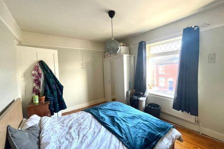 Moreton Street - Photo 4