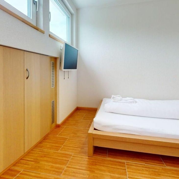 2.5 Zimmer, 43 m², 4. Stock - Photo 1