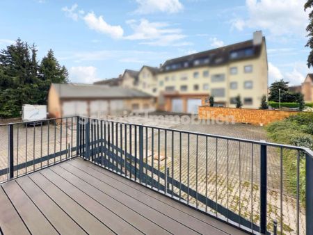 Möbliertes Wohnen mit Balkon // 950 € Pauschalmiete - Photo 2