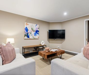 Where Family Comfort Meets Effortless Style - Photo 3