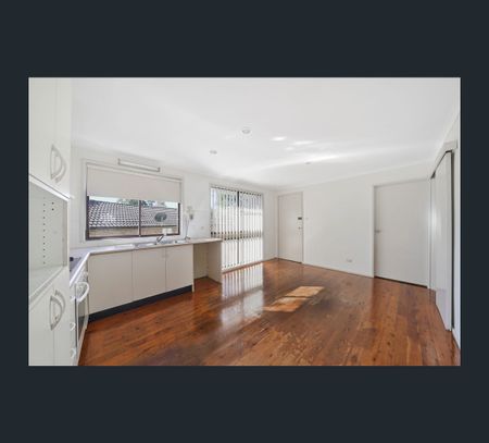 12 Cronulla Crescent, Woodbine, NSW 2560 - Photo 2