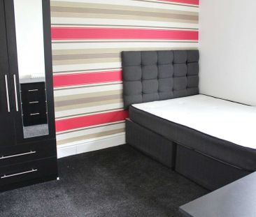 Romney Street, Salford - Photo 2