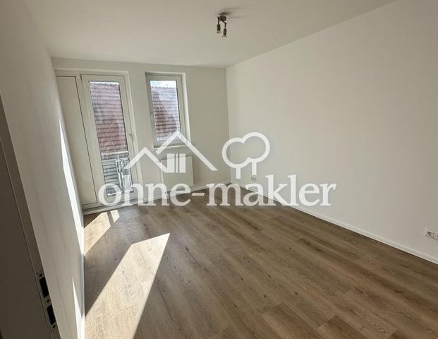 Erstbezug nach umfassender Sanierung: Stilvolle 3-Zimmer WHG mit unmittelbarer Elbnähe & 3-Balkonen - Photo 1