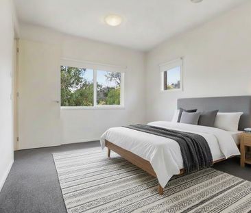 Thinking of selling? Contact our agent - Photo 5