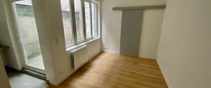 Appartement T1 Bis avec cour 30m² - Photo 1