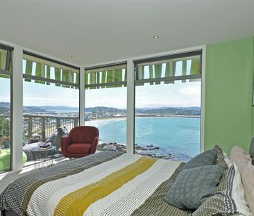 Modern Houghton Bay Home - Photo 4